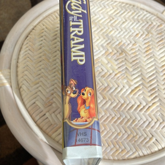 WALT DISNEY MASTERPIECE LADY and the TRAMP VHS 4573 THX Certified - Picture 5 of 15